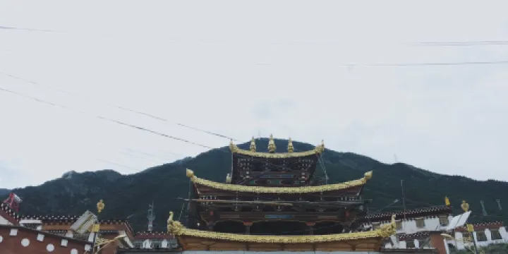 噶丹桑披羅布嶺寺