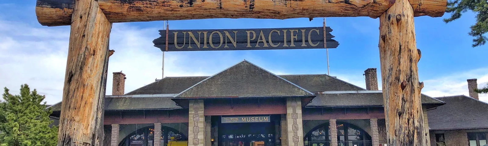 West YellowstoneThẻ SIM & Wifi