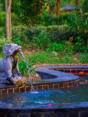 Sanlifanzhen Hot Spring Villa