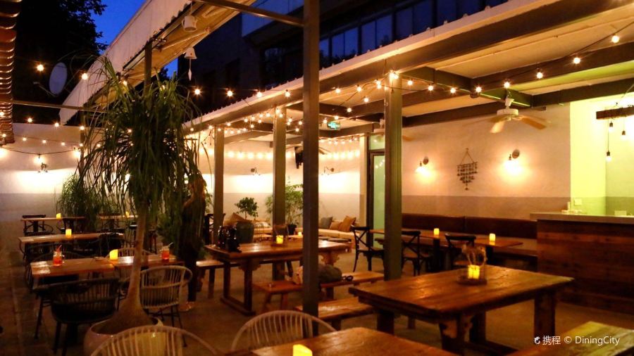 法国舅舅家小酒馆CHEZ JOJO(富民路店)