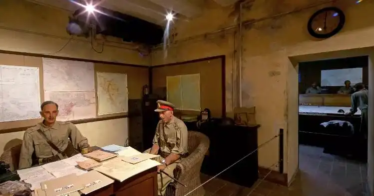 Hotels near Battlebox