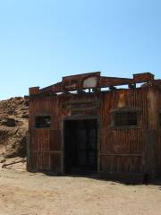 Oficinas salitreras de Humberstone y Santa Laura