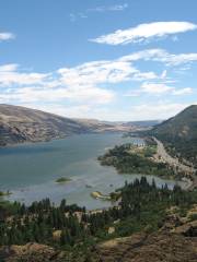 Rowena Crest Viewpoint