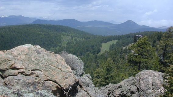 Saddleback Ranch - Horseback rides & Snowmobile Tours