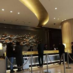 THE LOUNGE User Photo