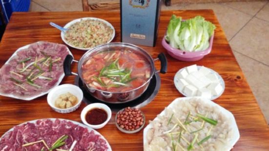 食為先牛展煲
