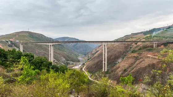 紅河大橋