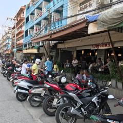 Benjamit Coffee Roasters User Photo