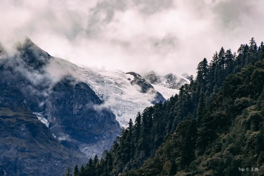 Mingyong Glacier