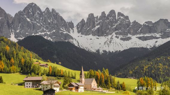 Italy Venice pergi-balik - Pergunungan Dolomiti + Sungai Braies - Sewaan Peribadi Lawatan Sehari dalam Bahasa Cina