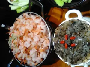 石浦湾海鲜(万风新天地店)