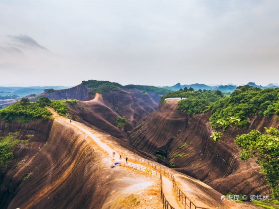 高椅嶺村