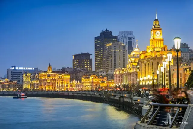 Top 10 Things to see and do In the Bund, Shanghai