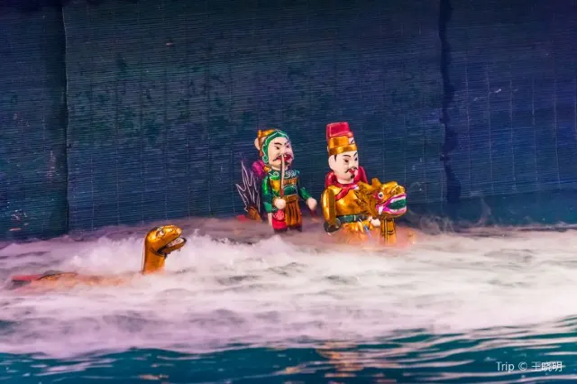 Hanoi Historic Travel: Combination of Western And Eastern Cultures