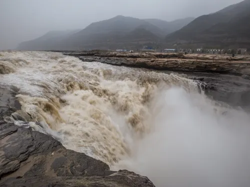 China's Top 10 Scenic Waterfalls