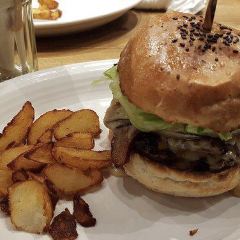 Munch's Burger Shack User Photo