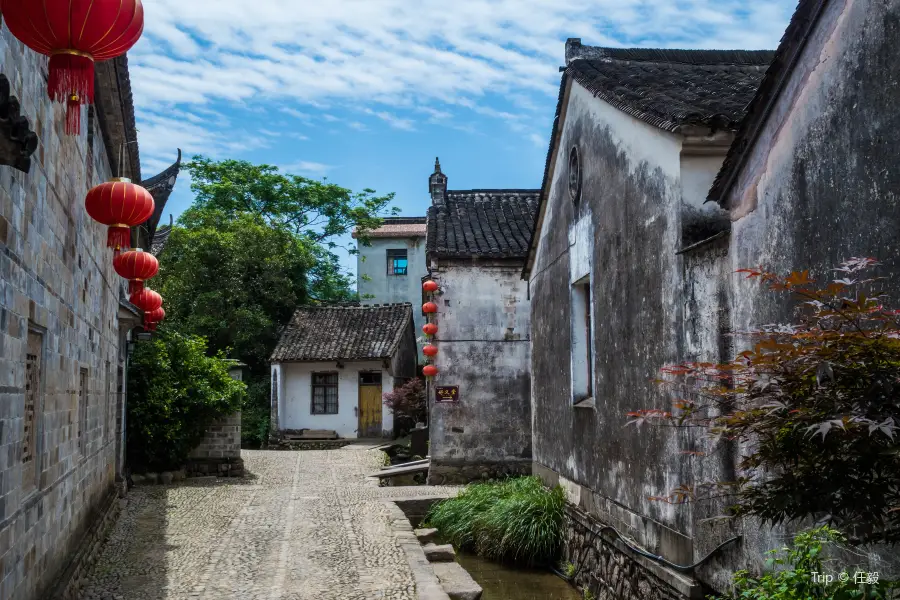 Qiantong Ancient Town