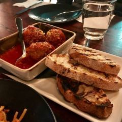 400 Gradi - Brunswick User Photo