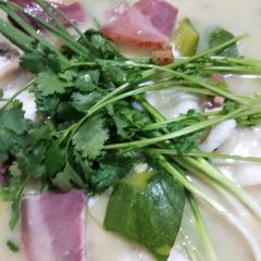 晏氏巷子鱼庄(米易店) User Photo