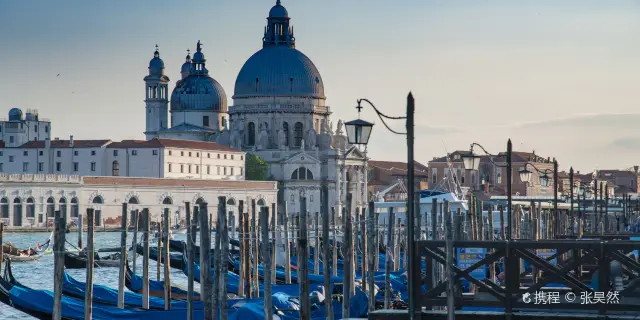 VENEZIA ゴンドラ ・ スノードーム 2024年】ヴェネツィアの人気観光