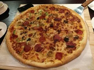Bulanka Pizza (xinyi)