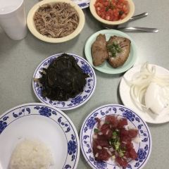 Helena's Hawaiian Food User Photo