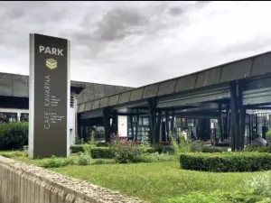 Park Restaurant and Cafe