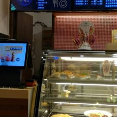 艾迪春天咖啡EDDIESPRING(鸿萃店) 여행 사진