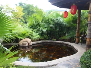 Yeyuan Hotspring Holiday Hotel