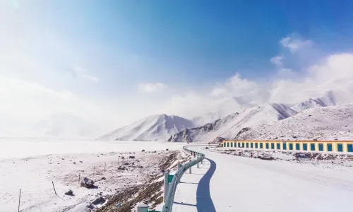 Urumqi Tianshan Grand Canyon