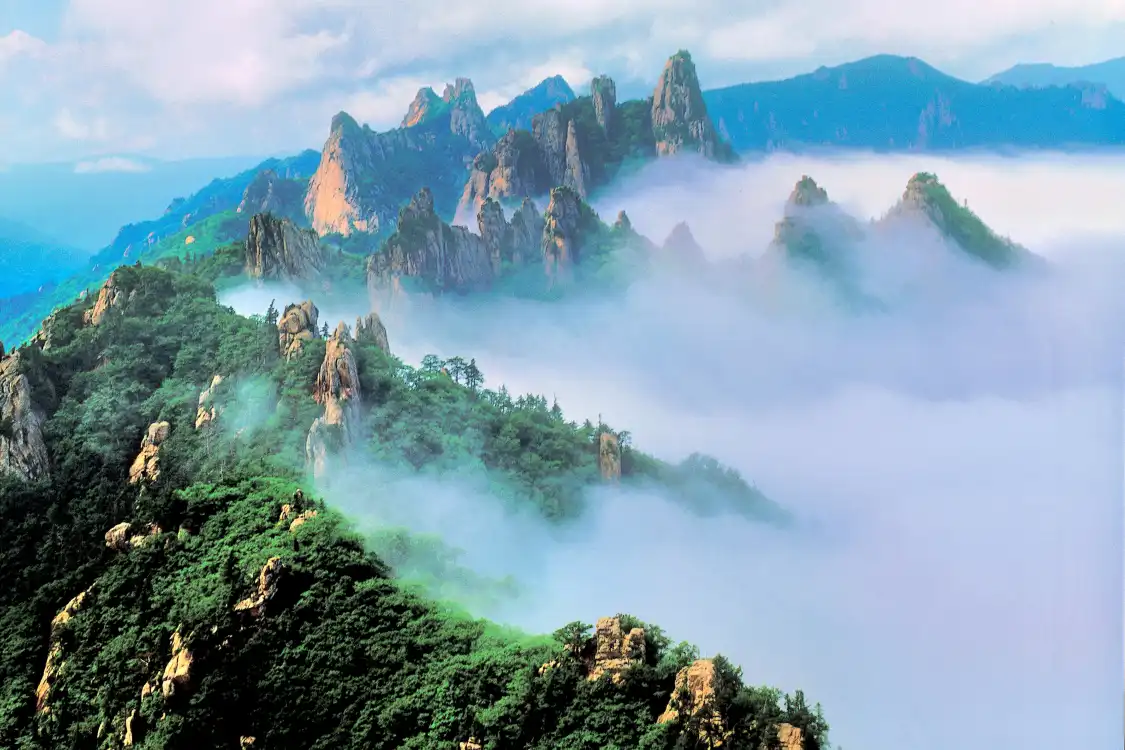 Hotels near Seoraksan National Park
