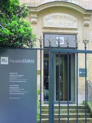 Curie Museum