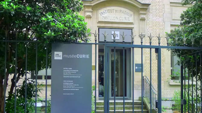 Curie Museum