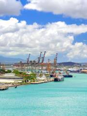 Honolulu Harbor