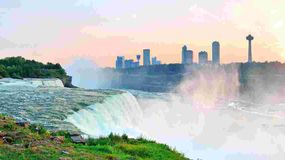 day trip niagara falls from new york