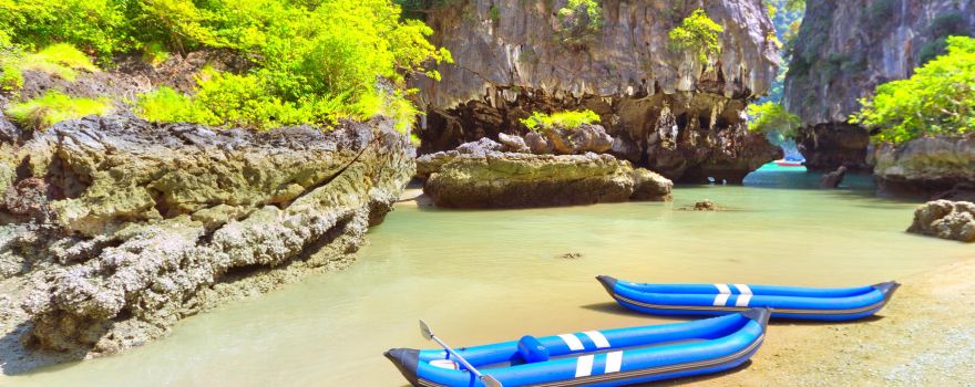 Phang-Nga kayaking
