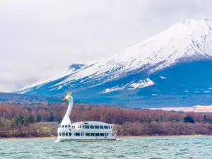 Yamanakako Tourist Boat