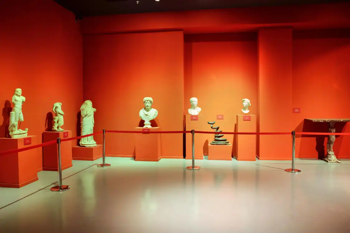 Hotels near Ephesus Archaeological Museum