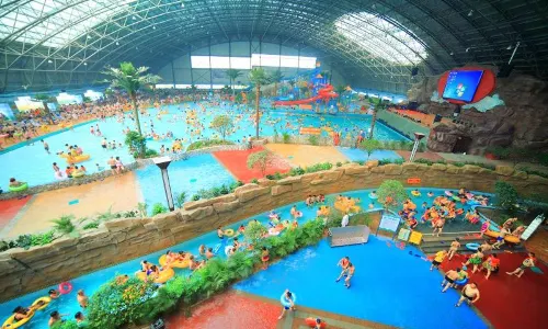 Menggenhua Hot Spring Water World