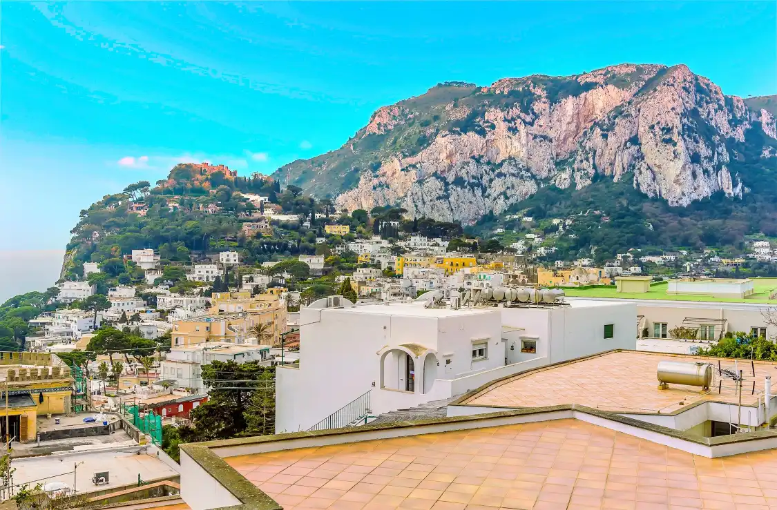 Hotels near Mount Solaro