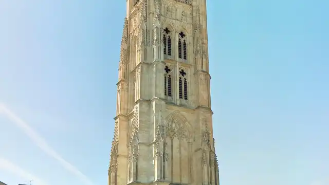 โรงแรมใกล้Tour Pey Berland