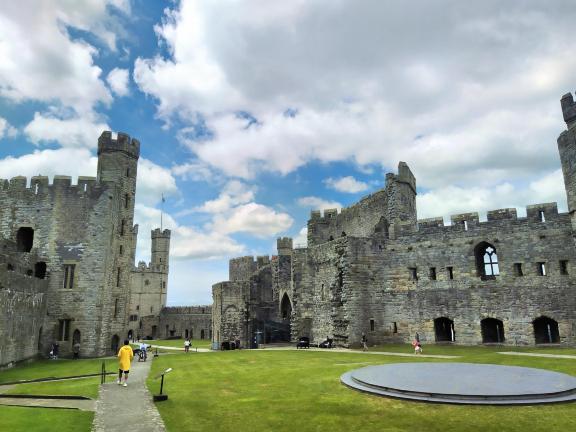 カーナーヴォン城のレビュー カーナーヴォン城のチケット カーナーヴォン城の割引 カーナーヴォン城の交通機関 所在地 営業時間 カーナーヴォン城周辺の観光スポット ホテル グルメ Trip Com