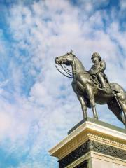 King Rama V Monument