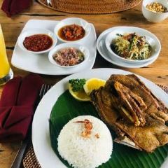 Laka Leke Restaurant User Photo