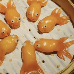 Yì By Jereme Leung User Photo