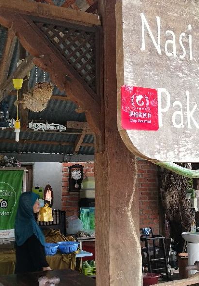 Nasi Dagang Pak Malau