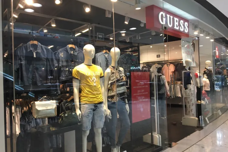 Shopping itineraries in Guess Outlet - Citygate in December (updated in  2023) - Trip.com