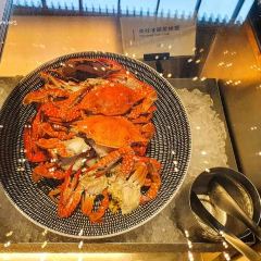 Laoyejiudianyuntianzizhucanting User Photo