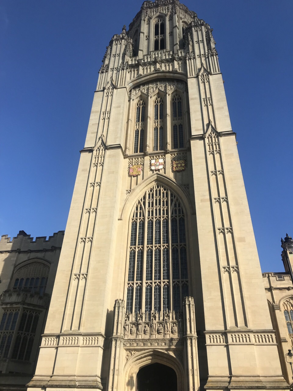 ブリストル ブリストル市立博物館 美術館 評判 案内 トリップドットコム