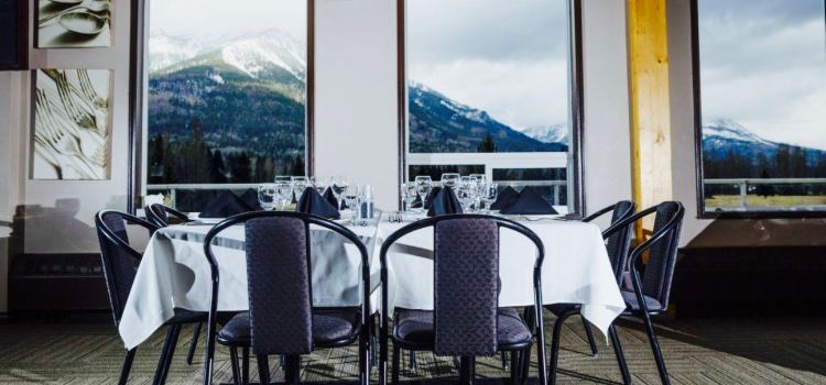 Clubhouse Restaurant
